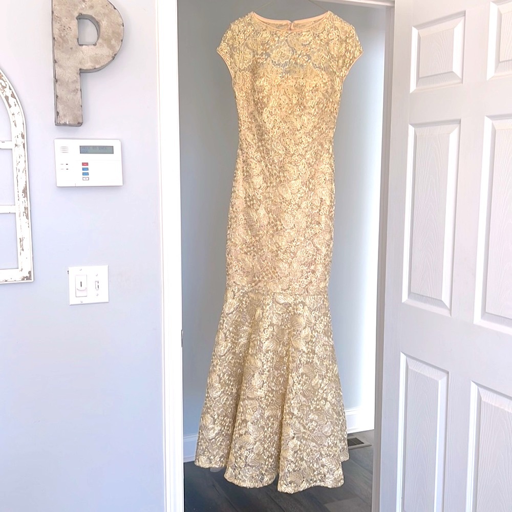 Clarisse bateau mermaid gold sequin size 4 evening gown